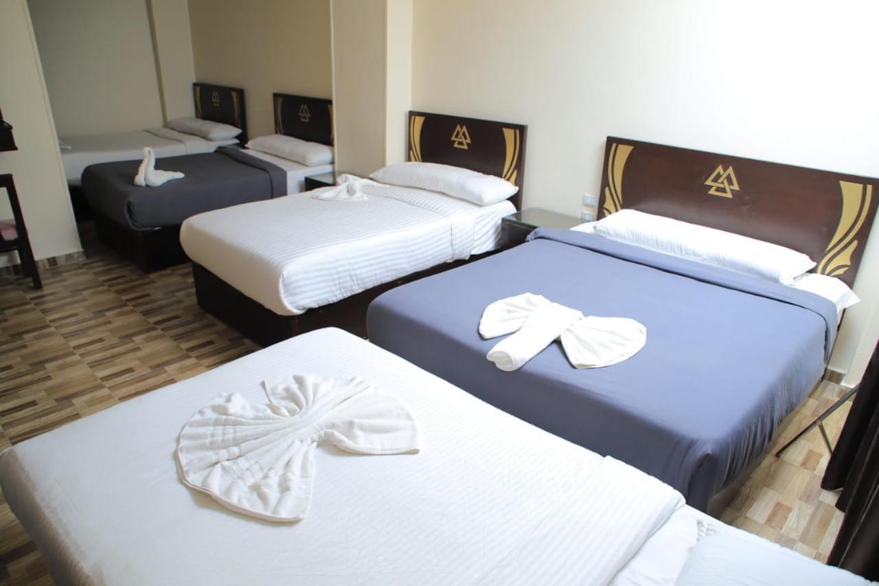 Pyramids Magic Hotel Kairo