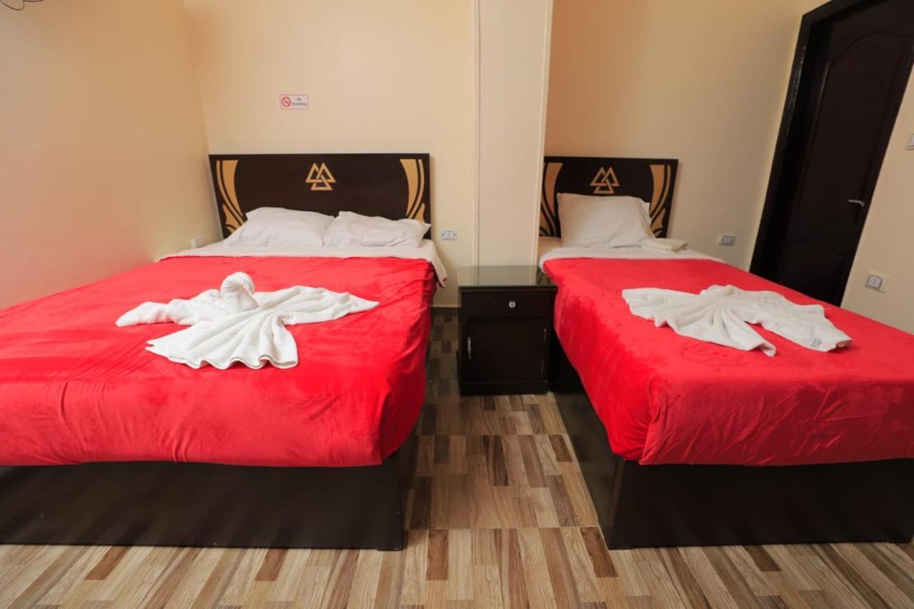 Hotel Pyramids Magic 3*