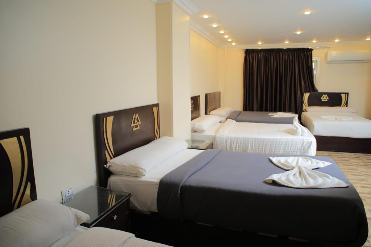 Pyramids Magic Hotel