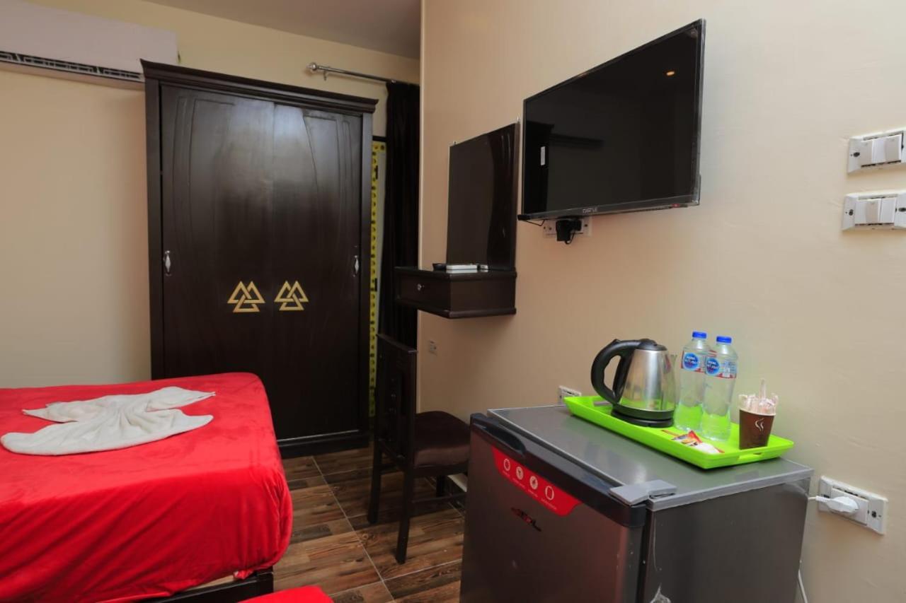 Pyramids Magic 3* Kairo