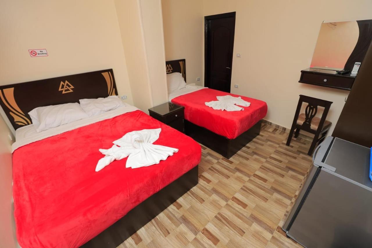 Hotel Pyramids Magic